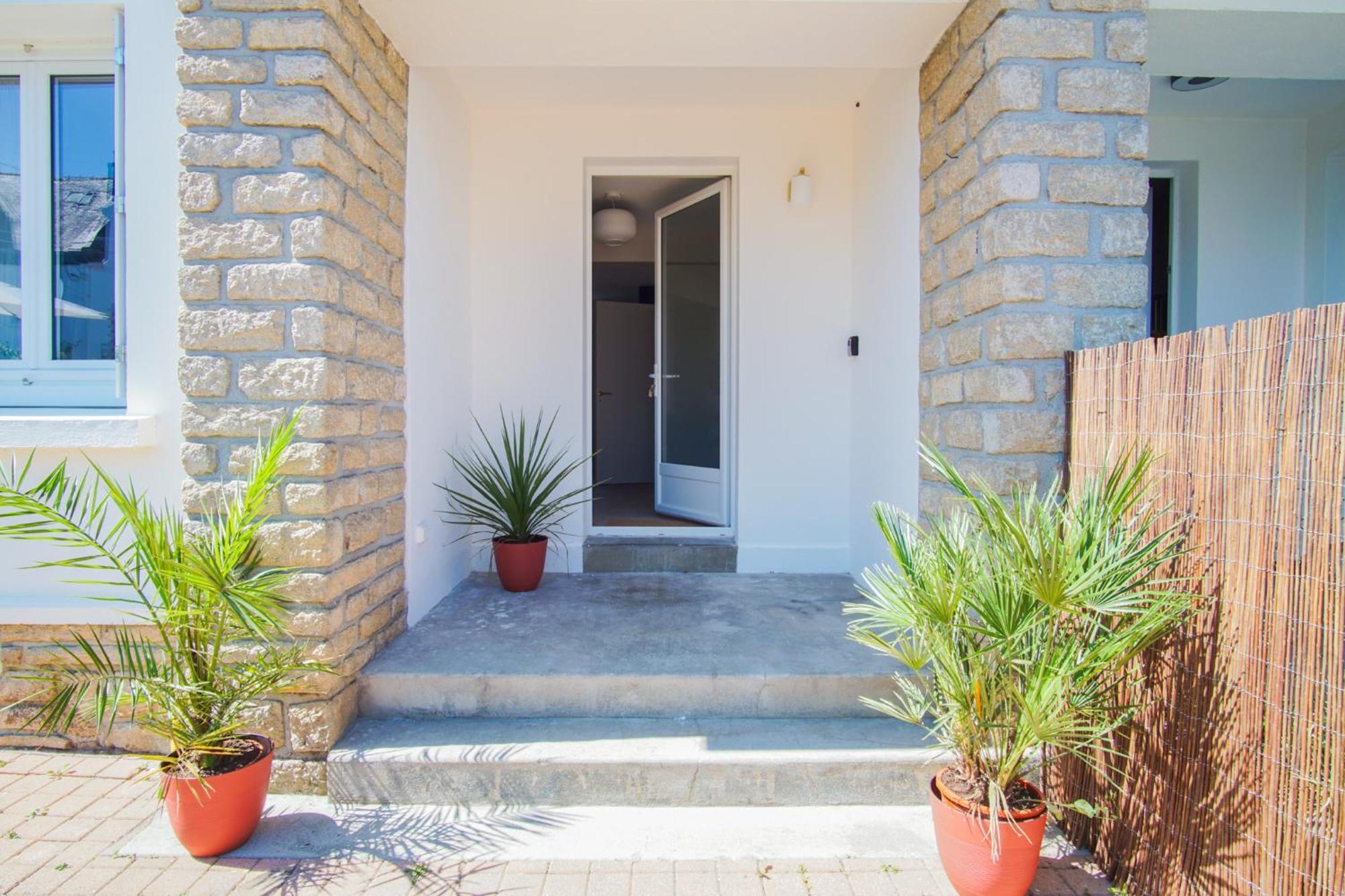 -Le Sentier- Elegant T3 Avec Jardin Proche Mer กงการ์โน ภายนอก รูปภาพ